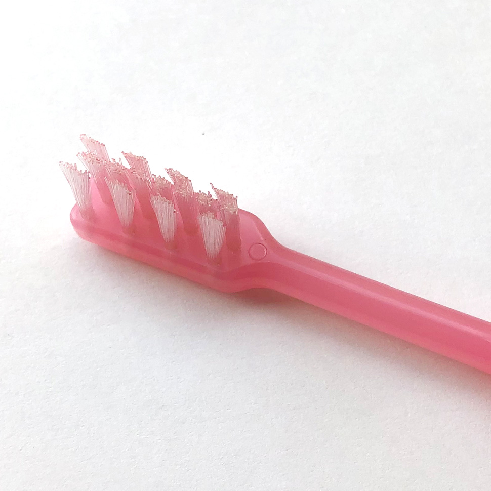 歯ブラシと歯間ブラシの機能を合わせ持ったMTB歯ブラシ